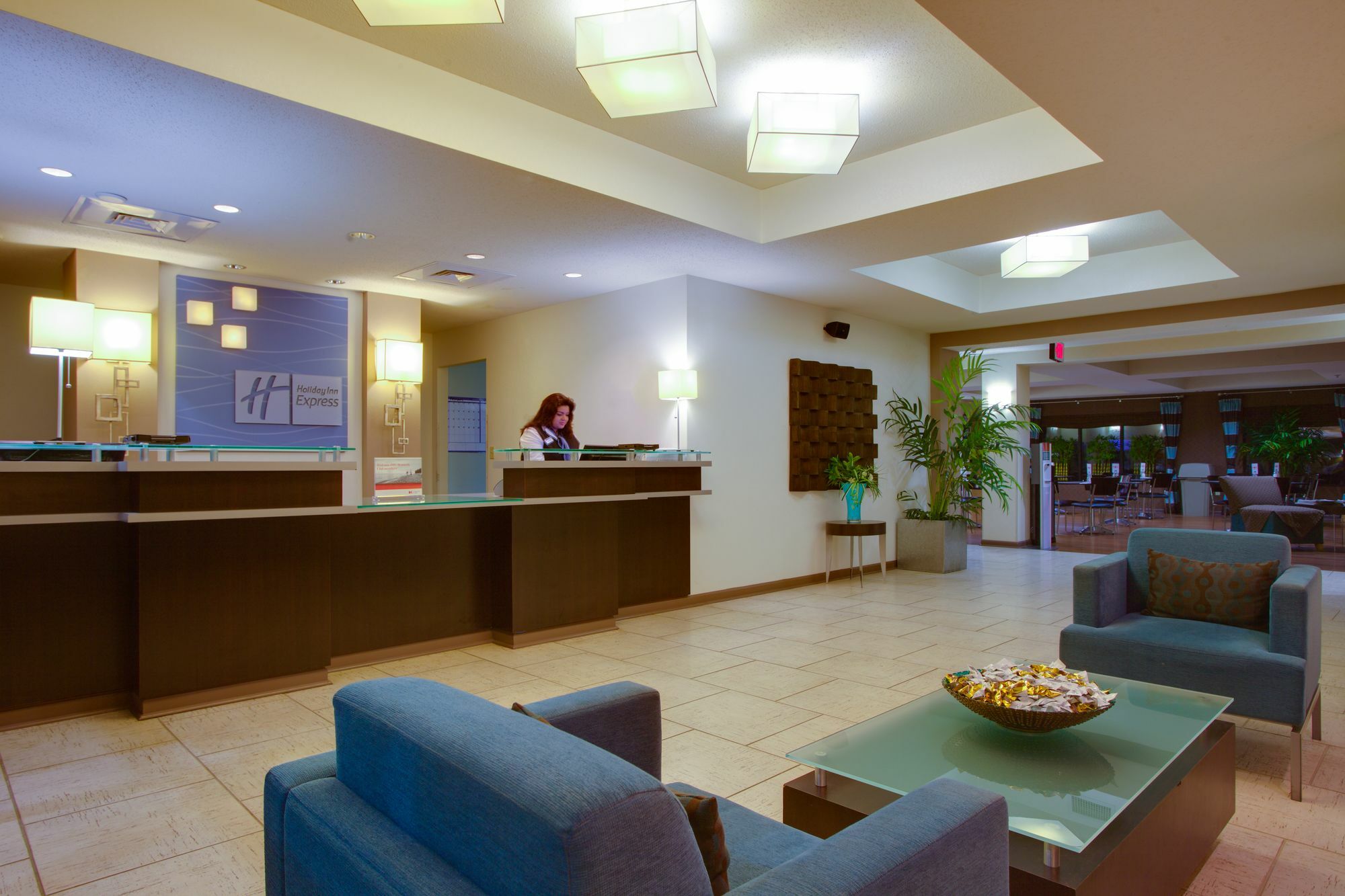 Holiday Inn Express Hotel & Suites Greensboro-East By Ihg Eksteriør billede